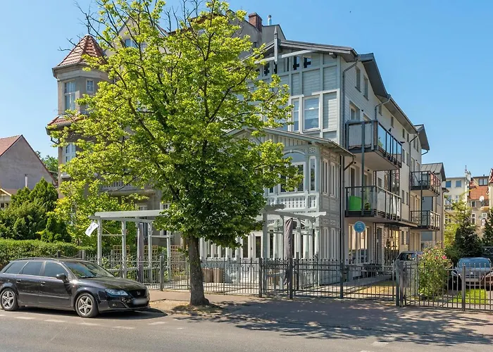 Monte Carlo Luxury Suites With Parking By Lion Apartments Sopot